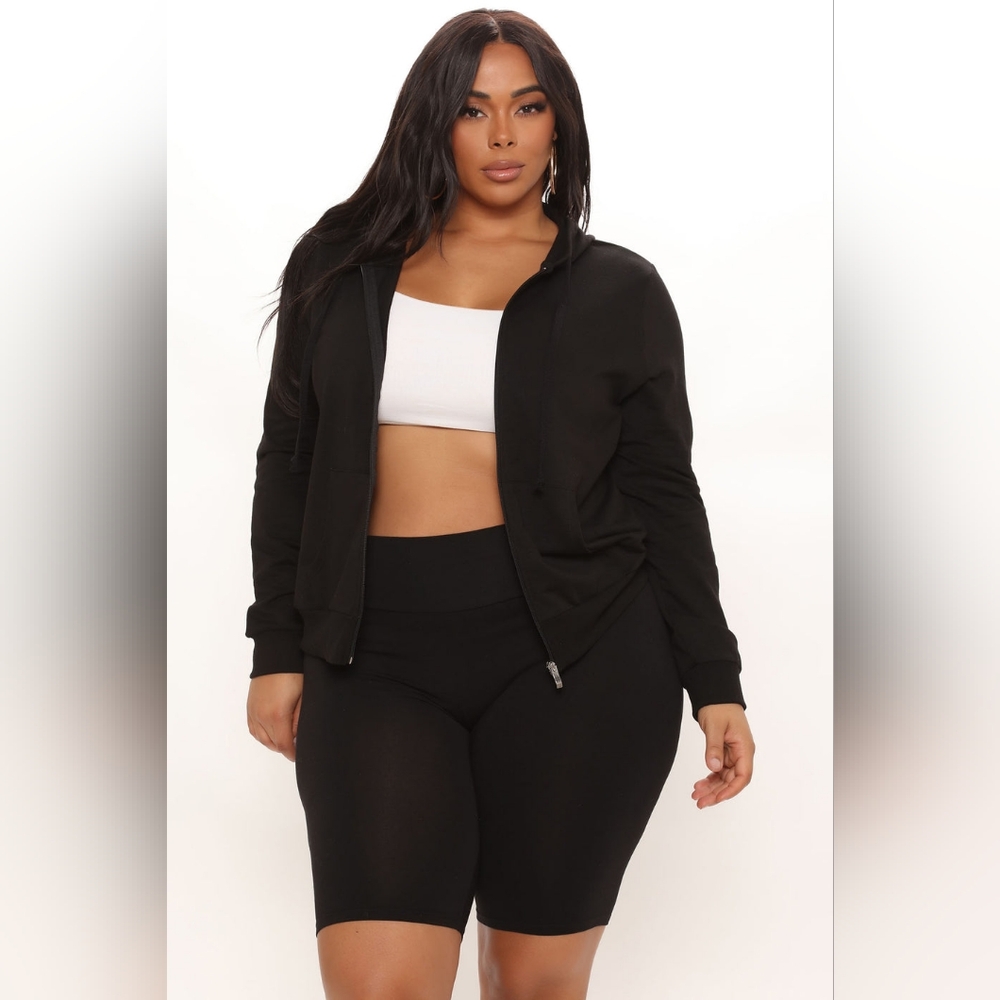 NWT Fashion Nova run with me Black Zip up hoodie - Picture 10 of 11